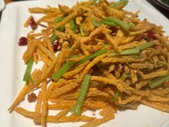-莲餐厅·湖北菜·潜江小龙虾店(愚园路店)
