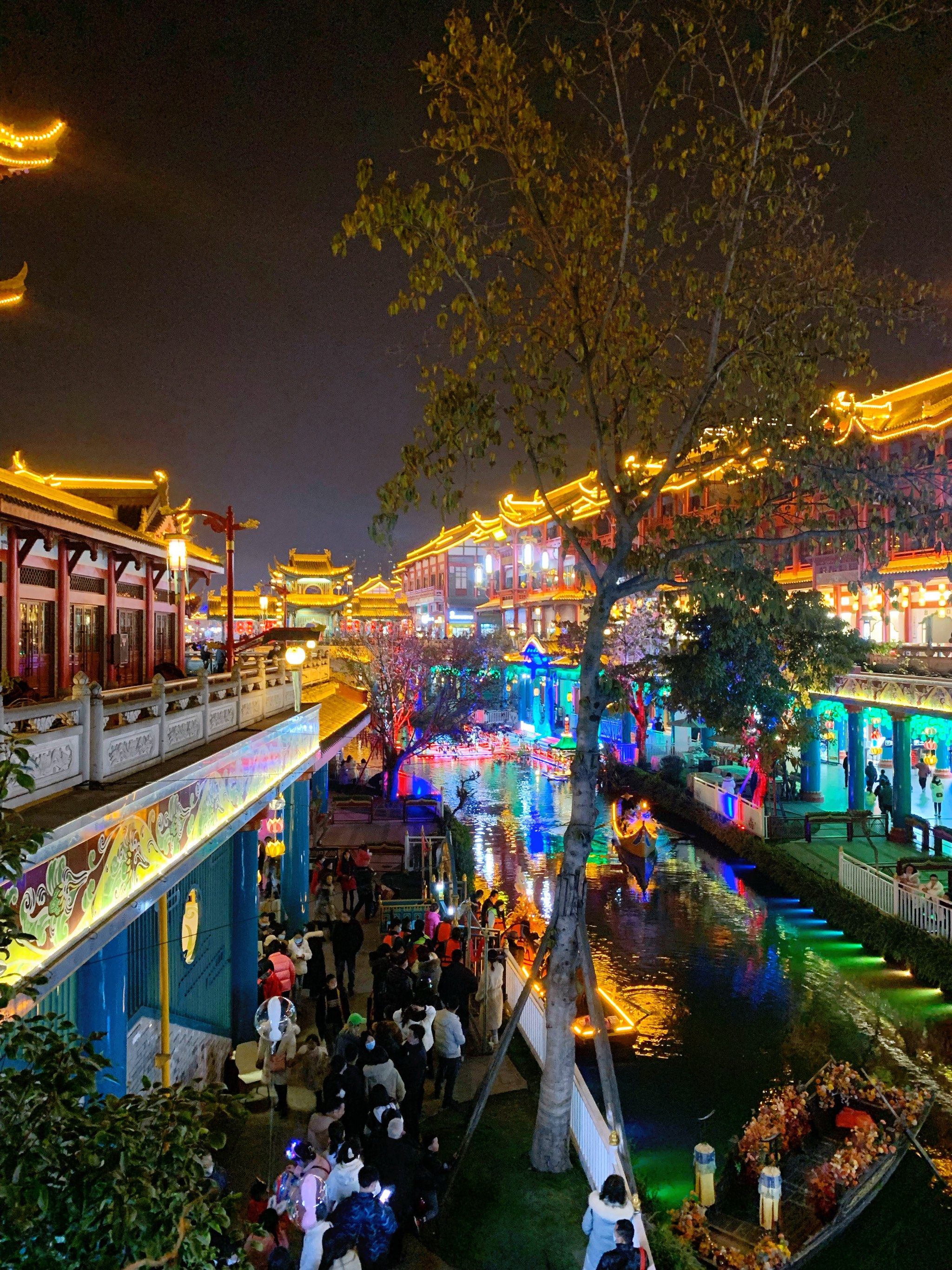 眉山网红打卡地水街