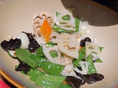 -青年公社烤鸭(熙悦天街店)