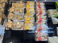 -85度C(生甜甜圈研究工坊·上海局门店)