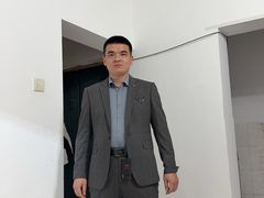-百荣世贸商城