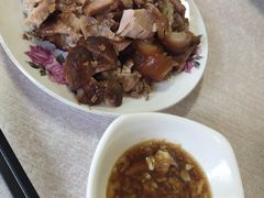 熏肘花-宝光熏肉鞋底火烧(新街口店)