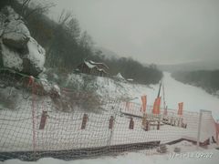 -五家山森林公园滑雪场