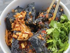 -黑色经典臭豆腐·湖南特产(坡子街店)