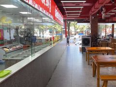 -养牛邓·潮汕牛肉海鲜自助火锅(广州店)