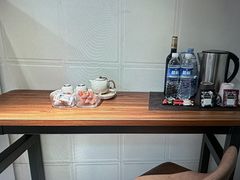 -喜鹊愉家酒店(郑州曼哈顿博览中心地铁站店)