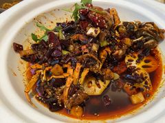 -肥肥虾庄·金牌油焖大虾(汉口城市广场店)