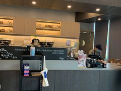 -瑞幸咖啡(杭州绿地中央店)