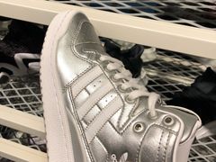 -adidas(印象城购物中心店)