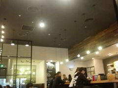 大堂-星巴克臻选(广州东山锦轩店)