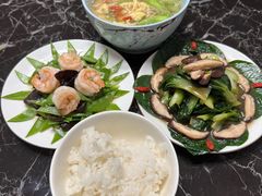 -葱妈母婴医护月嫂中心(浦东店)