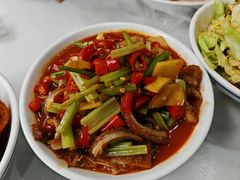 -独一佳老胡湘菜馆(矿山路店)
