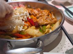 -黄记煌三汁焖锅(新佳丽江汉路店)