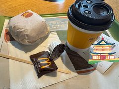 -麦当劳(静安寺店)