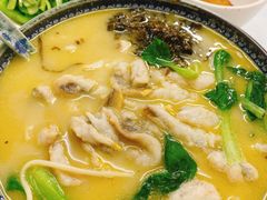 -明呈黄鱼面馆(斜土路店)