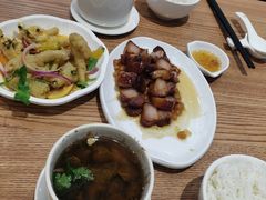 -裕记烧腊连锁餐饮(国商分店)