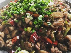 -廖哥泡椒兔(峨眉店)