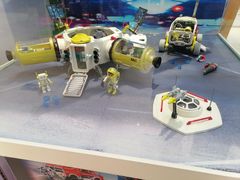 -宝大祥青少年儿童购物中心(南京东路店)