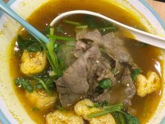 油豆腐牛肉粉丝汤（咖喱）-小杨生煎(成山巴黎春天店)