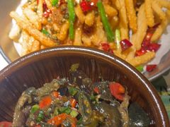 -巴厘龙虾·榜首油焖大虾(音乐学院·沿江酒馆店)