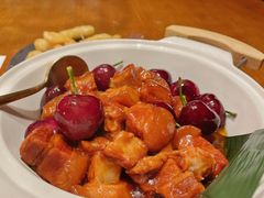 车厘子烧五花肉-甜阿姨·天台花园私房菜(万松园店)