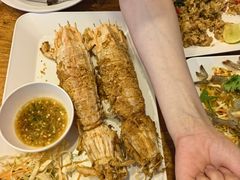 -两兄弟Song Pee Nong(2号店)