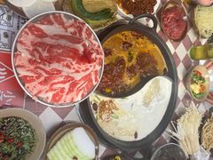-赵美丽·重庆社区火锅·直营店(火车东站·中豪国际店)