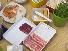 -杨老板·海鲜集市火锅·鲜切牛肉(中防万宝店)