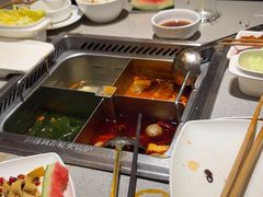 -海底捞火锅(新松江路店)