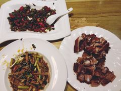 卤排骨卤兔双拼-盘飧市(春熙路店)