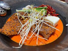 -四小区火锅·巷子里的重庆火锅(花照壁店)