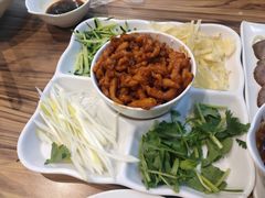 -合合春饼·酱骨·东北菜(潘家园店)