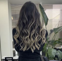 -赤道 Hair Salon