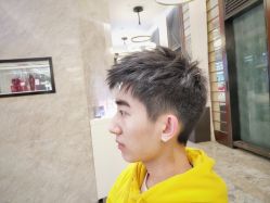 -AKOZO Beauty Salon