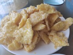 -金卯白肉罩火烧