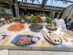 -川骄海鲜自助(王府井奥莱UP TOWN店原世界之花店)