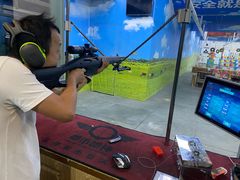 -都市枪神实弹射击俱乐部