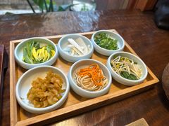 -银米·云南传统过桥米线(双廊黑金冠店)