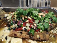 -拿渡麻辣香锅(世茂广场·工三店)