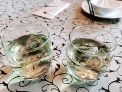 龙井茶-一江春水·杭帮臻宴