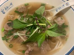 -美奈小馆·越南料理(中航城君尚购物中心店)