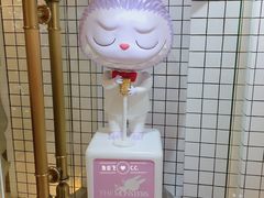 店内环境-泡泡玛特POPMART(上海环球港店)