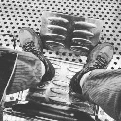 -TWOFACE 双面理发馆