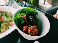 黑白芝麻鸡翅-Lets burger非常汉堡·环球风味(蓝色港湾店)
