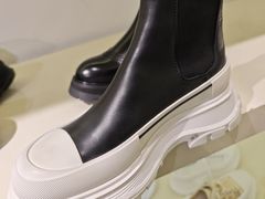 -伦敦比斯特购物村