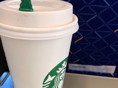-星巴克(青岛火车北站候车大厅店)