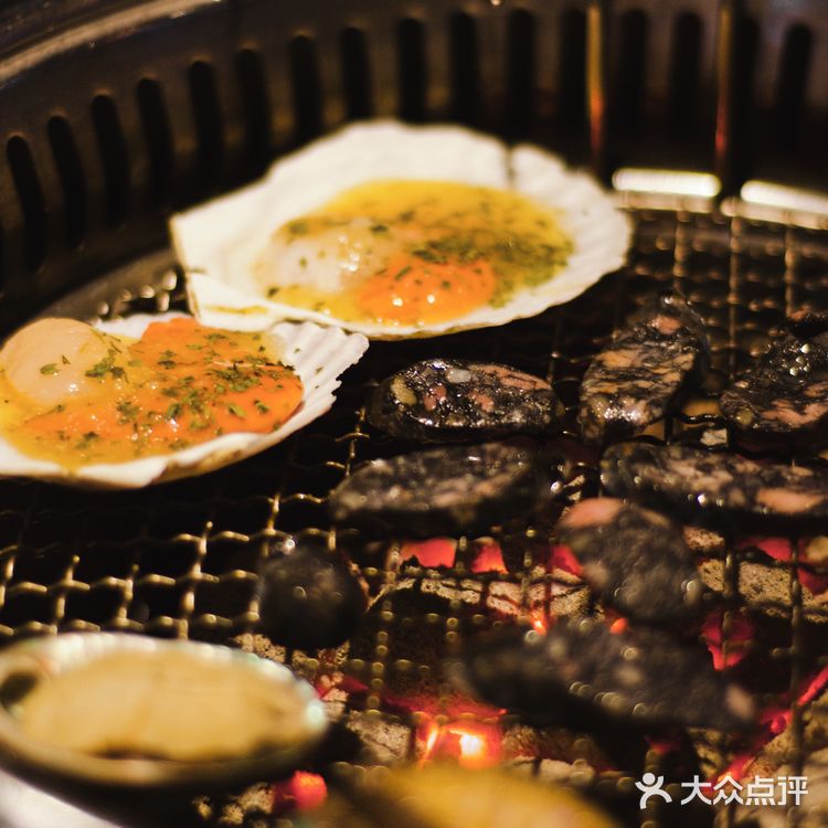 「名物极上和牛上脑」「和牛一口」肉质很嫩