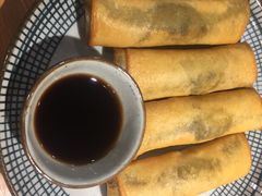雪菜黄鱼春卷-南小蟹手工點心(三里屯店)