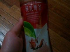 -全家便利店(襄阳南路店)