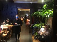 大堂-万记麻辣烫国展总店